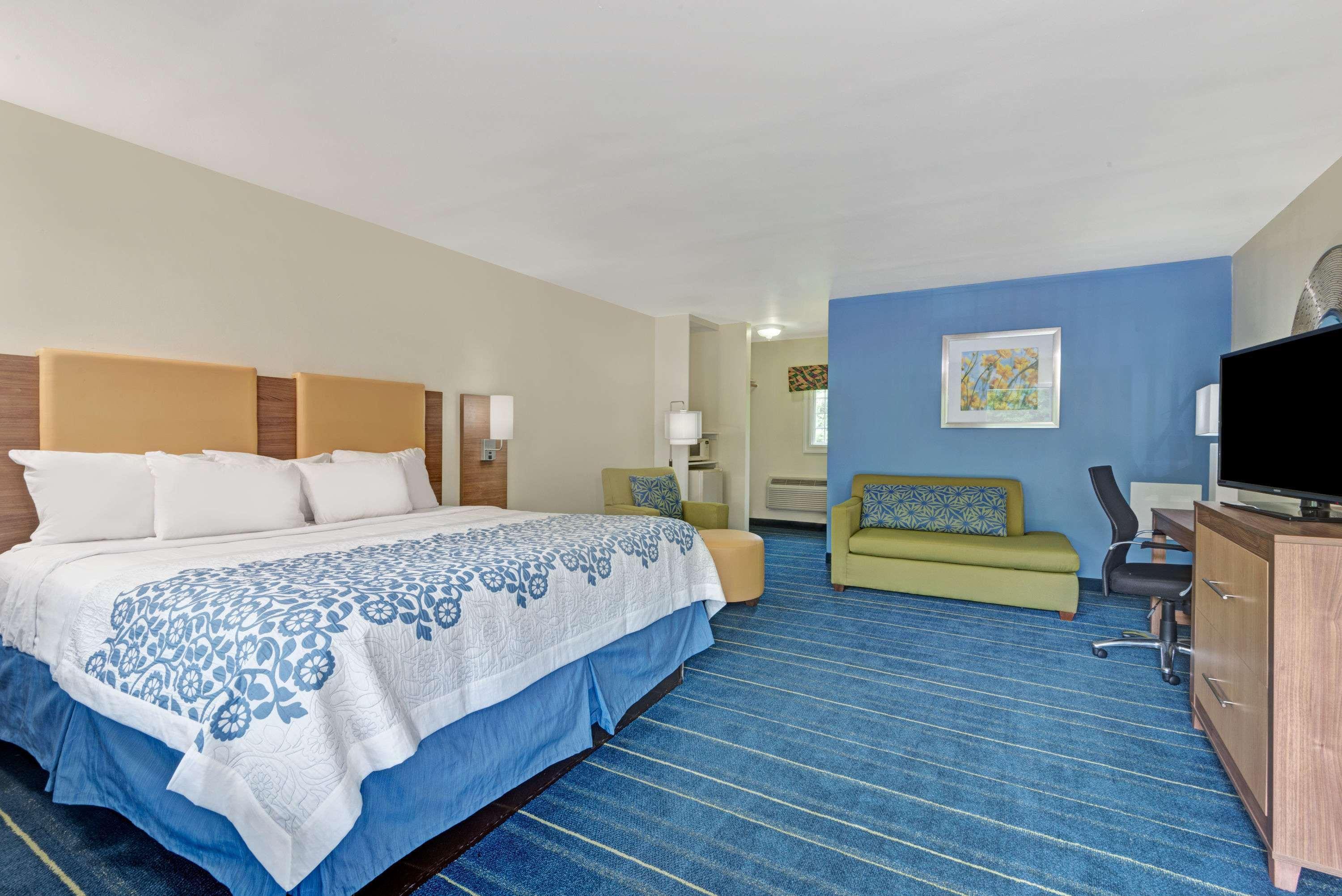 Days Inn By Wyndham Ridgefield Esterno foto